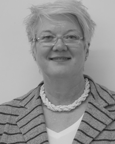 Dr Mary Tully